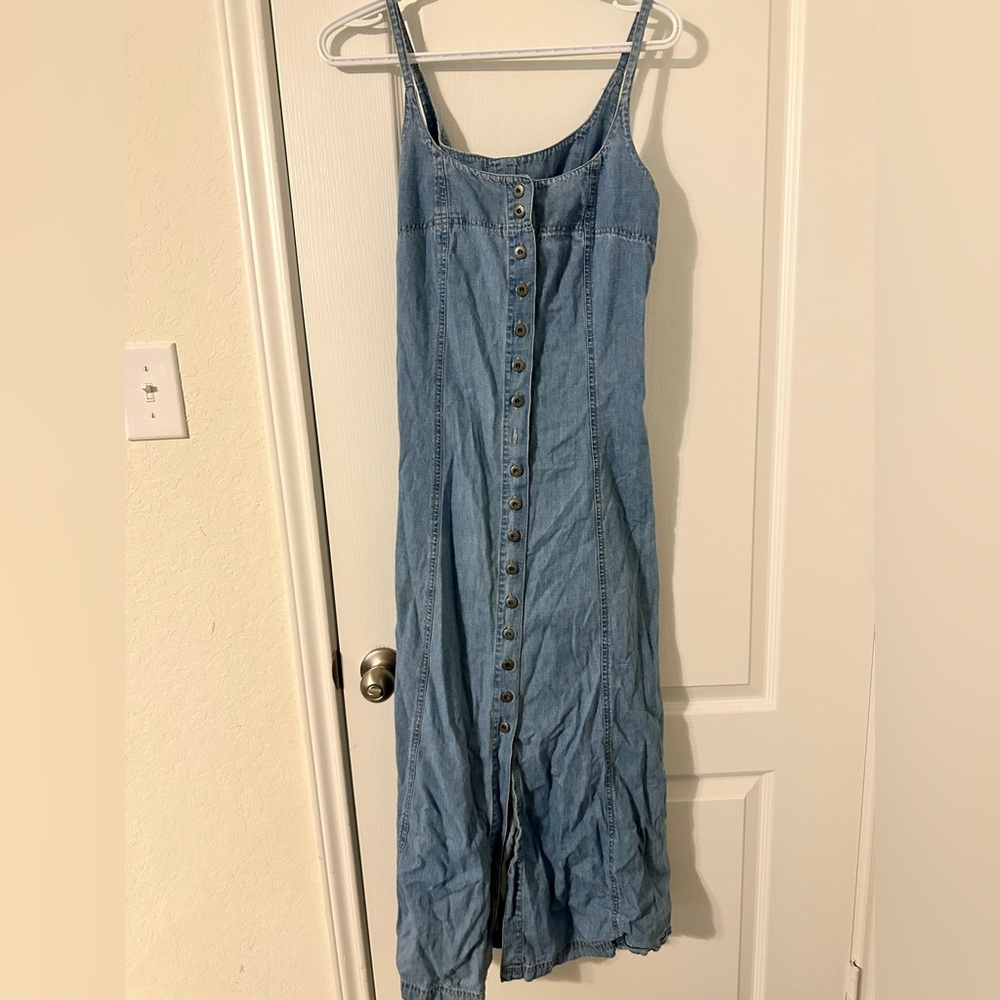 True Blue Vintage Denim Button-Down 90s Midi Dress